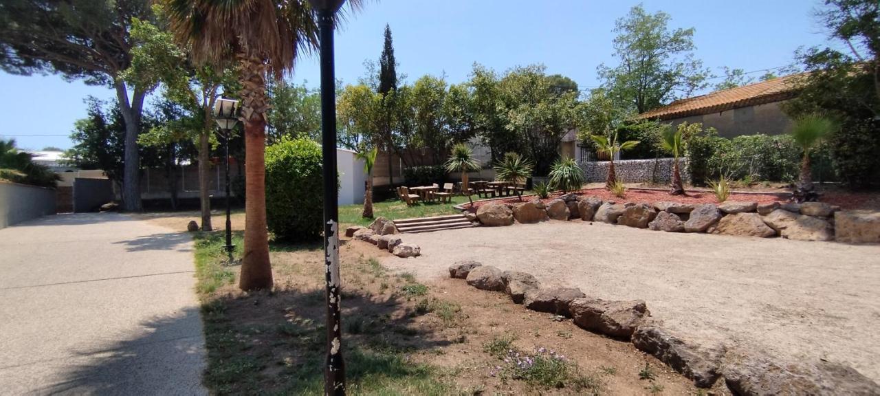 מלון אגדה Camping Parc Des 7 Fonts מראה חיצוני תמונה